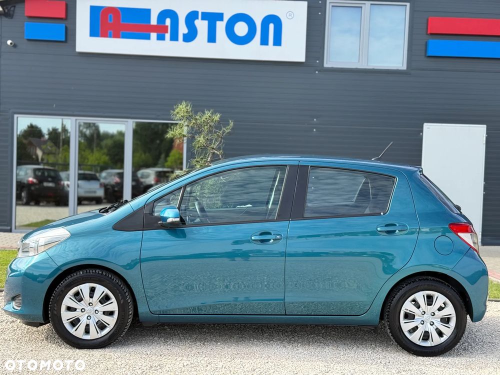 Toyota Yaris 1.33 VVT-i Lounge - 8