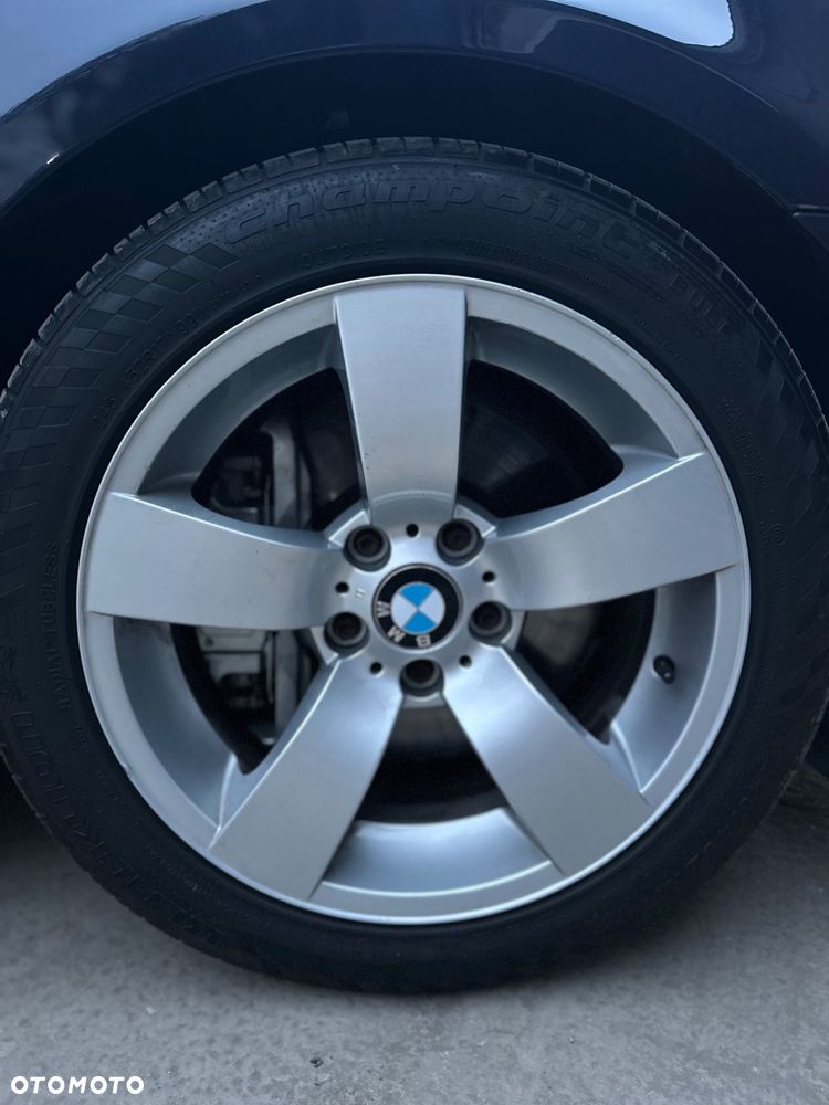 BMW Seria 5 535d Sport-Aut - 34