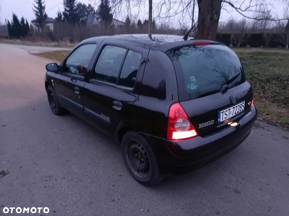 Renault Clio 1.2 16V Pack Authentique - 5