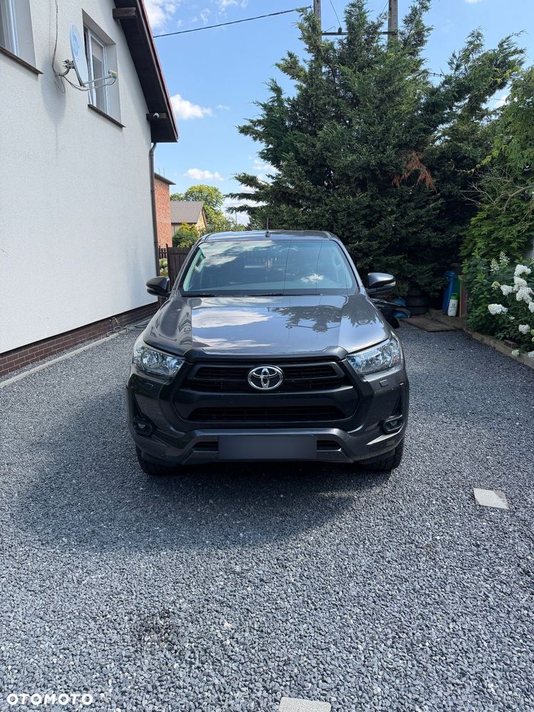 Toyota Hilux - 7