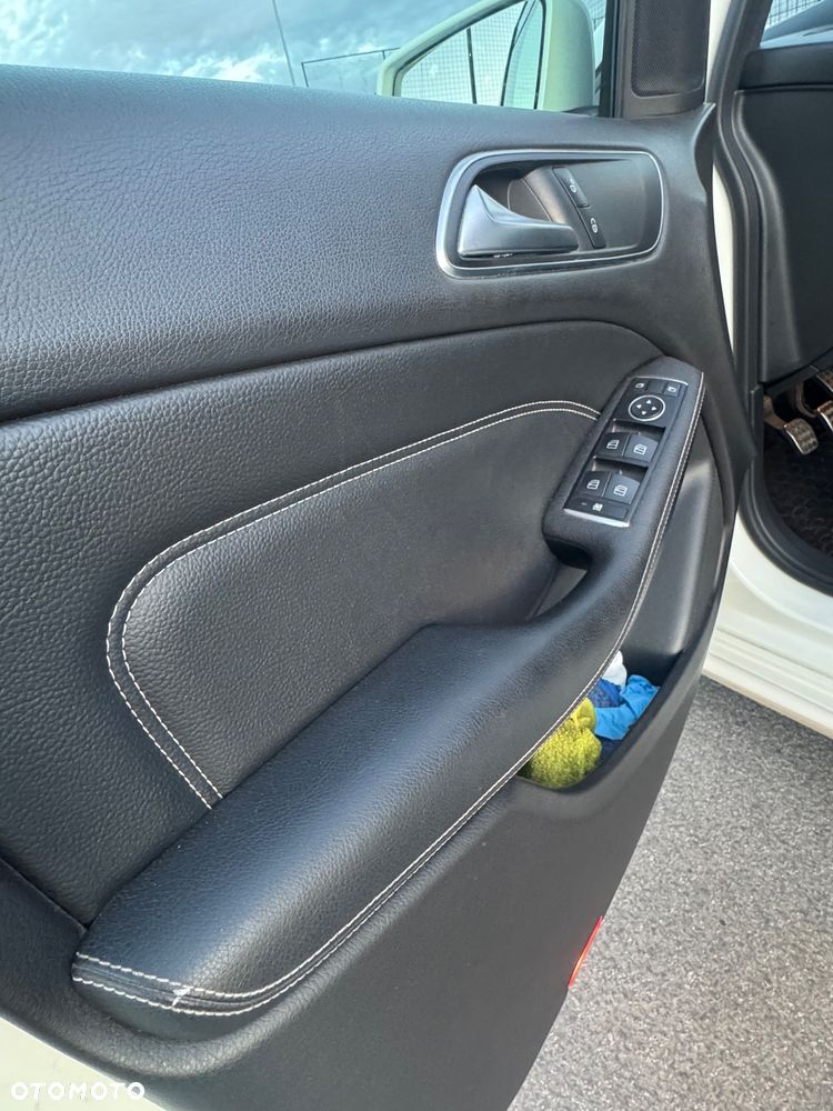 Mercedes-Benz Klasa B 180 (BlueEFFICIENCY) - 27