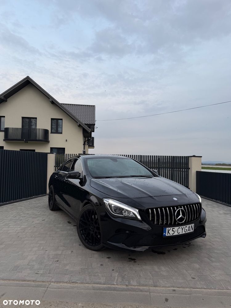 Mercedes-Benz CLA 250 7G-DCT - 1