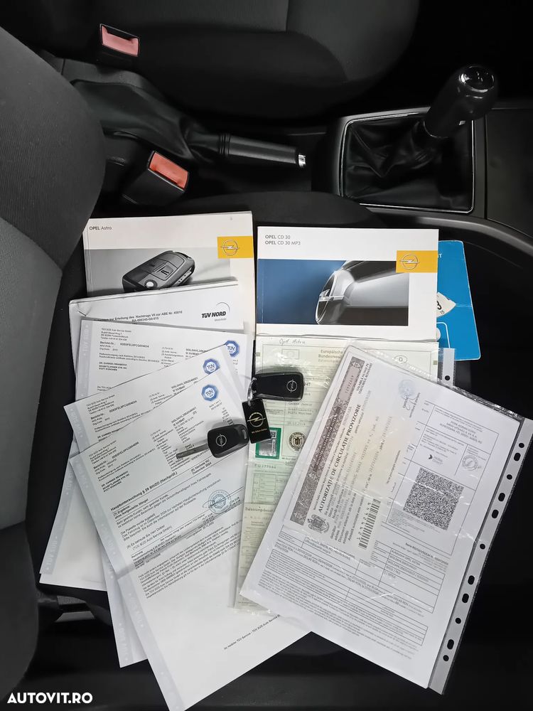 Opel Astra 1.9 CDTI DPF Edition Plus - 20