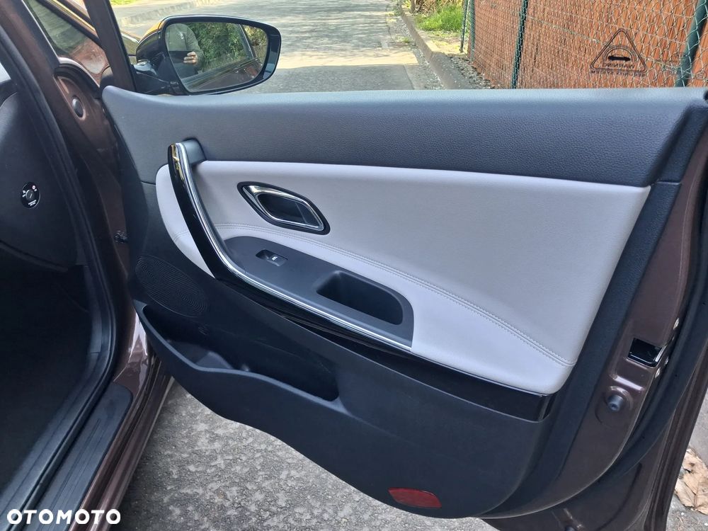 Kia Ceed 1.6 GDI Edition 7 - 8