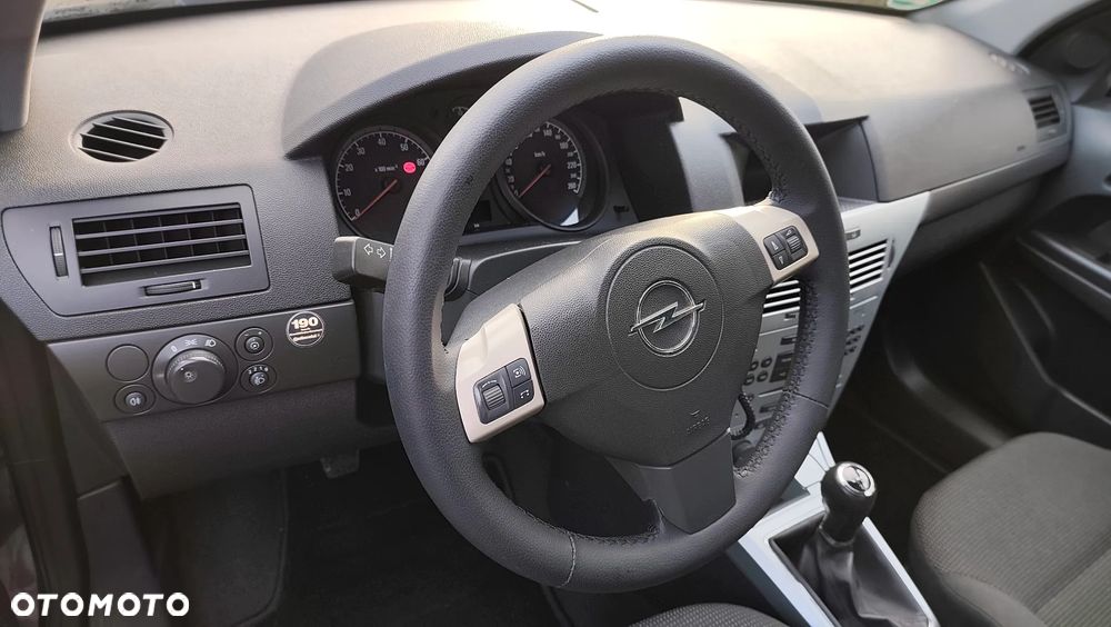 Opel Astra 1.6 Active - 18