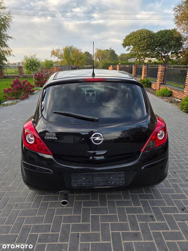 Opel Corsa - 8