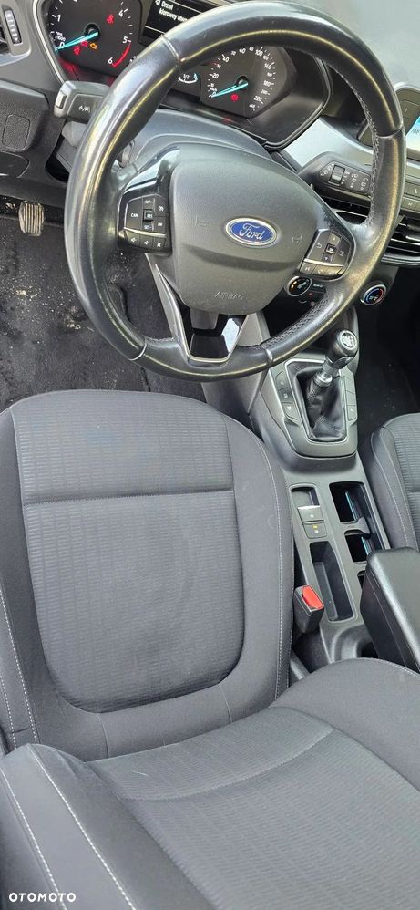 Ford Focus 1.5 EcoBlue Trend - 6