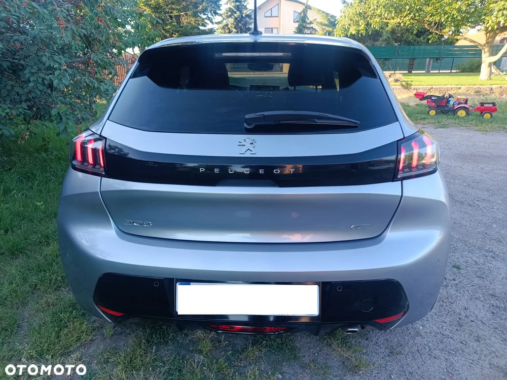 Peugeot 208 - 6