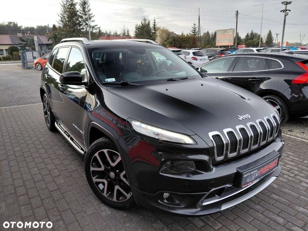 Jeep Cherokee - 4