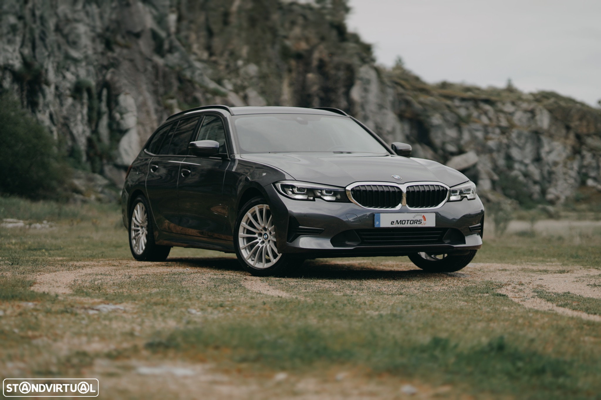 BMW 318 d Touring Auto - 2