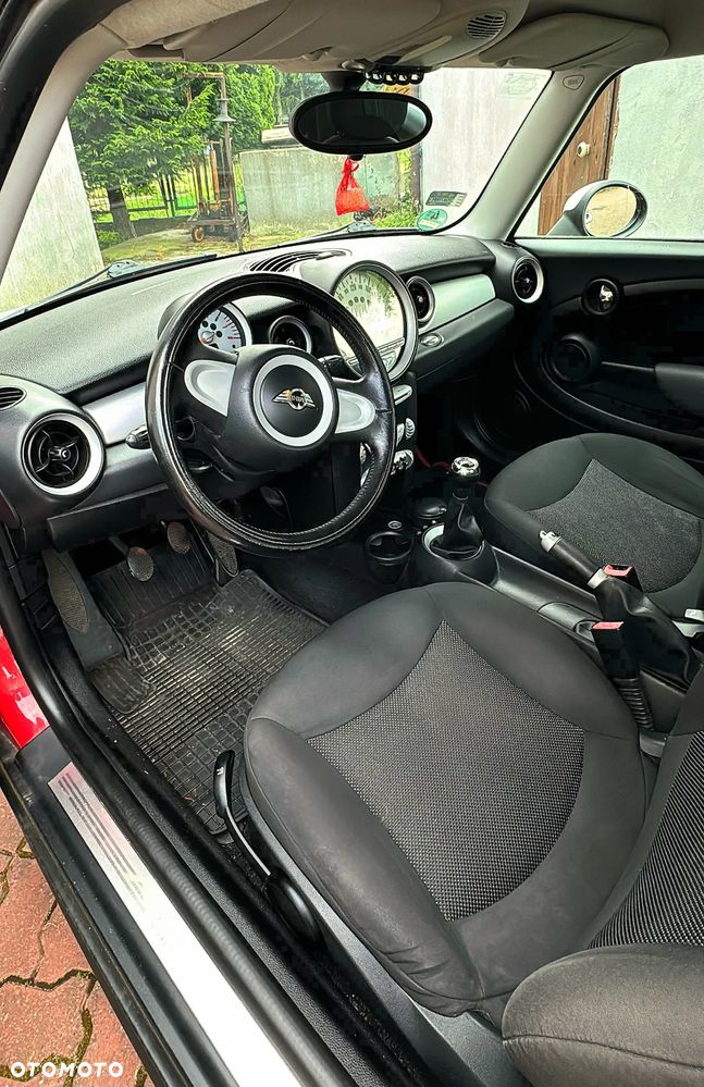 MINI Cooper Standard - 7