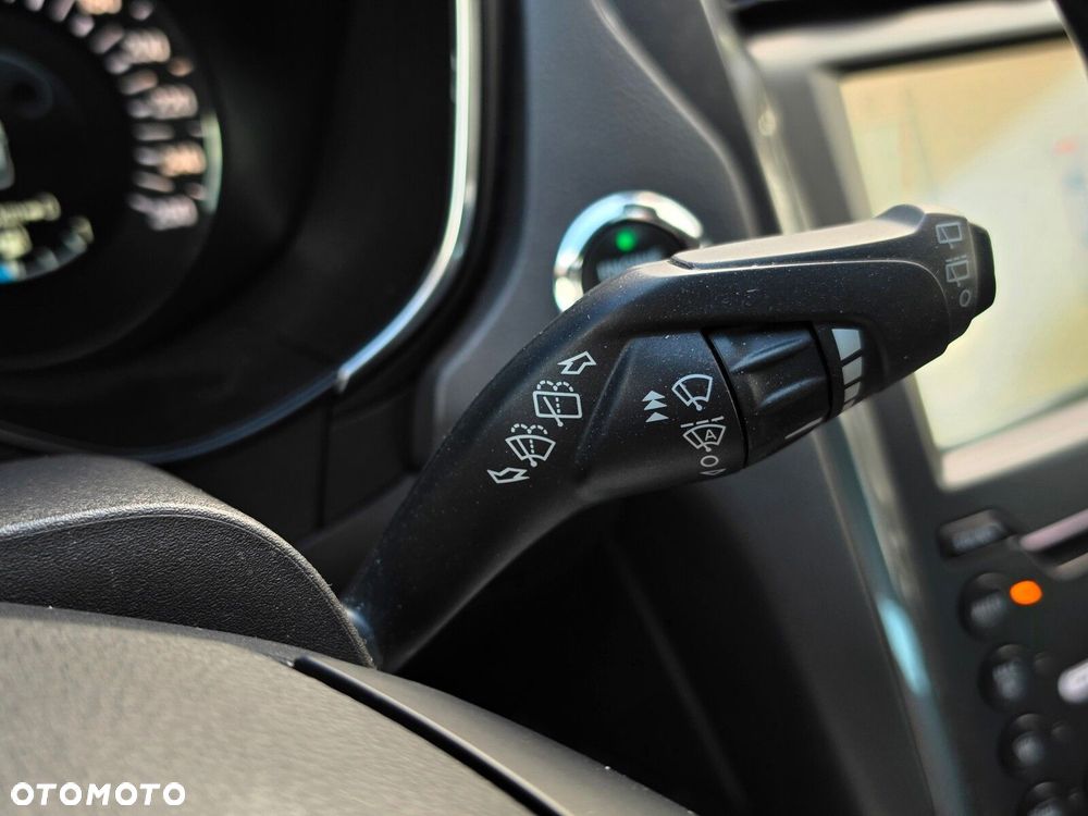Ford Mondeo 2.0 EcoBlue Titanium - 20