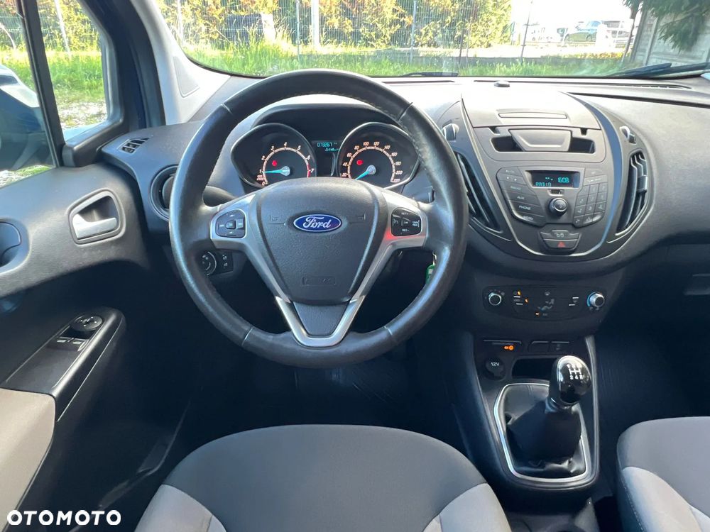 Ford Tourneo Courier 1.0 EcoBoost Ambiente - 21