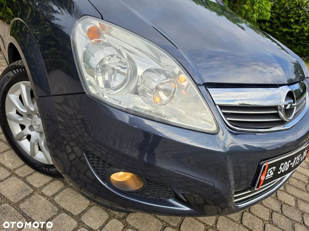 Opel Zafira 1.8 Innovation 110 Jahre - 4