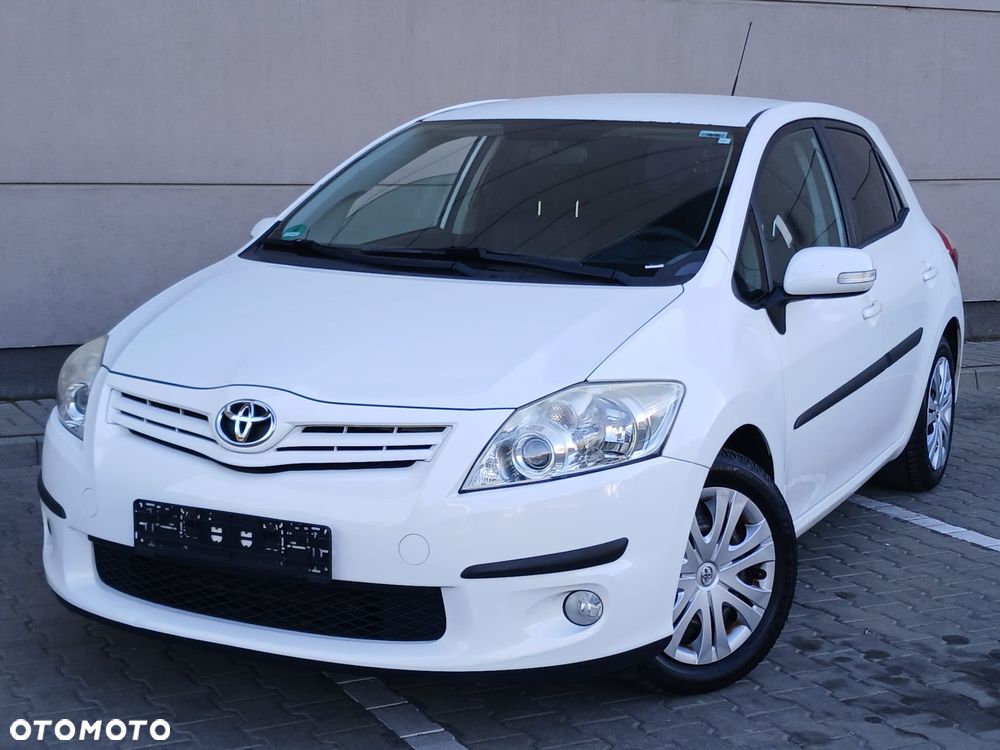Toyota Auris 1.6 Life+ - 6