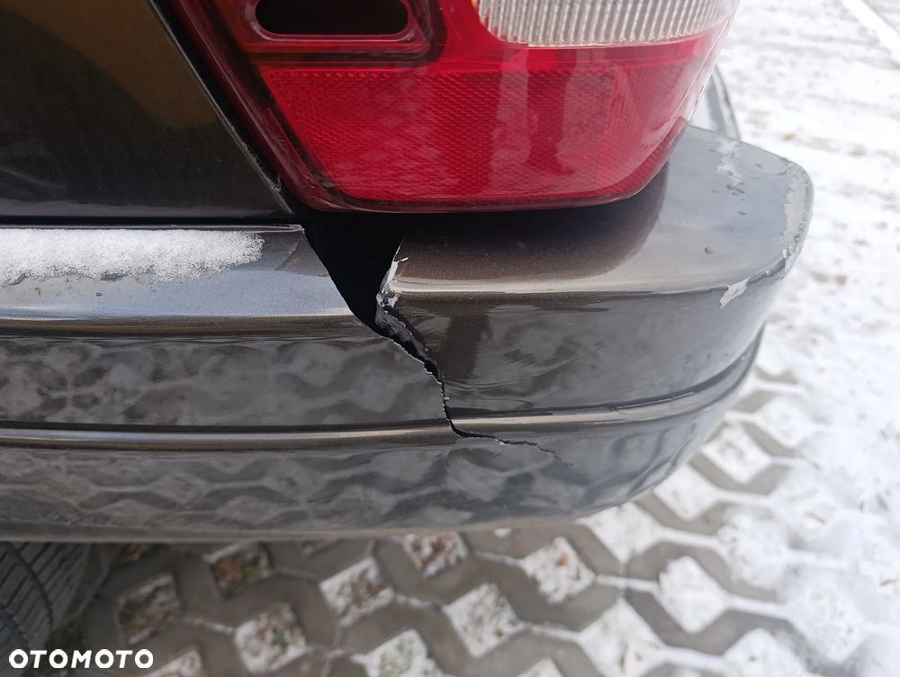 Jeep Grand Cherokee - 31