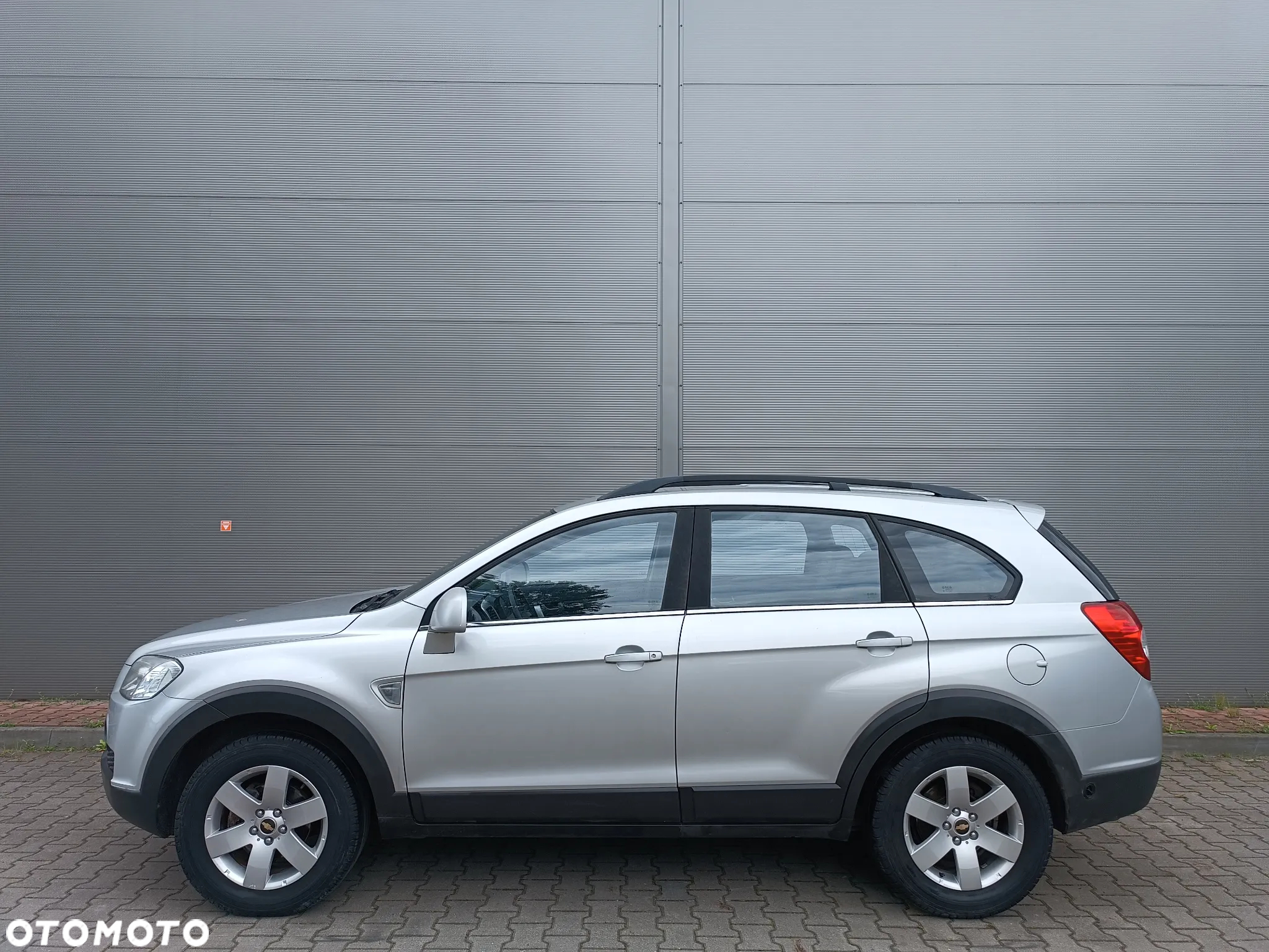 Chevrolet Captiva 2.4 2WD 7 Sitzer LS Family Edition - 18