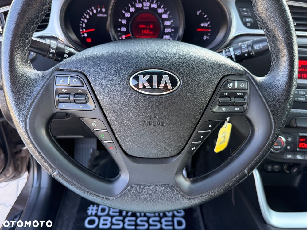 Kia Ceed 1.4 Business Line - 30
