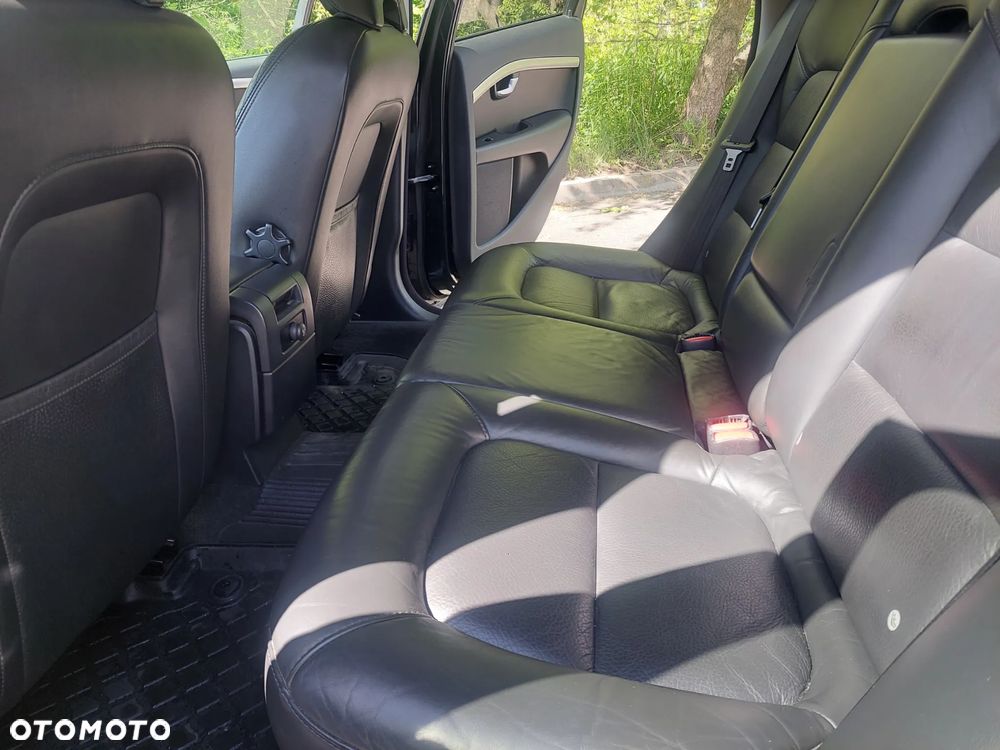 Volvo V70 - 6