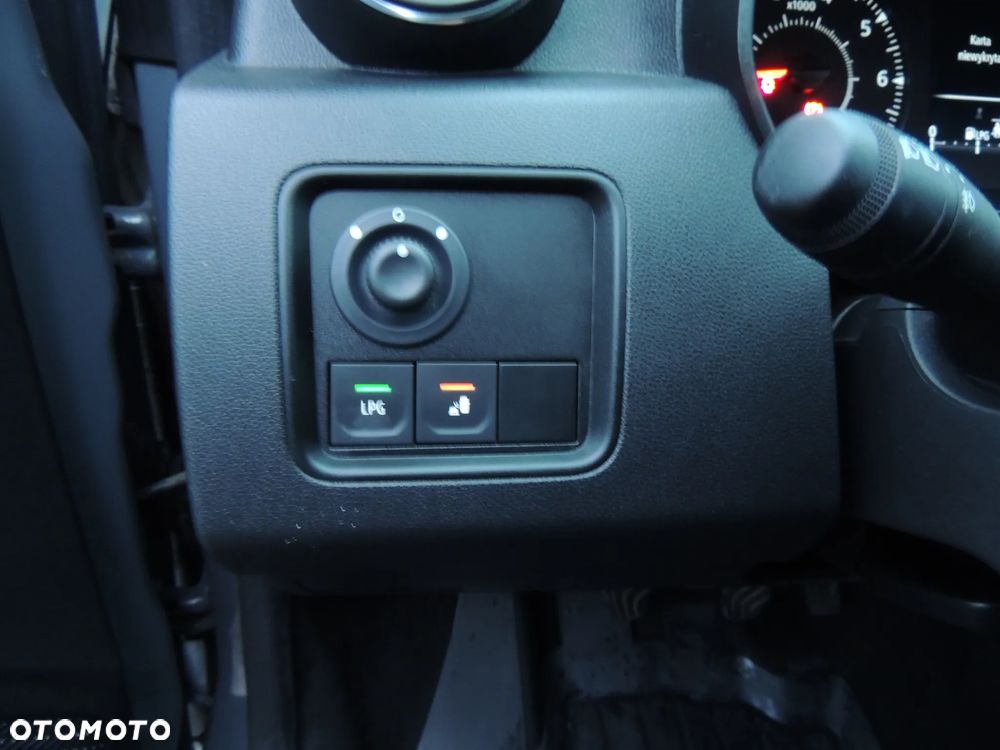 Dacia Duster 1.0 TCe Prestige - 33