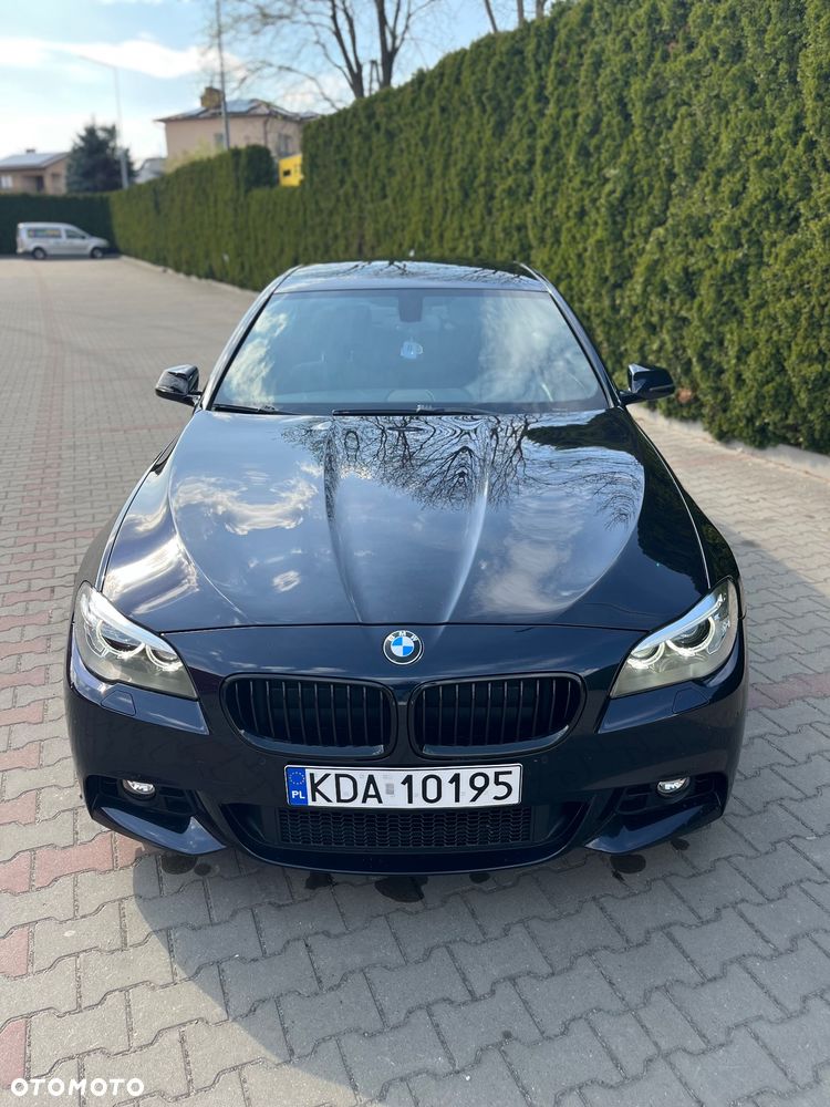 BMW Seria 5 535d xDrive Luxury Line - 7