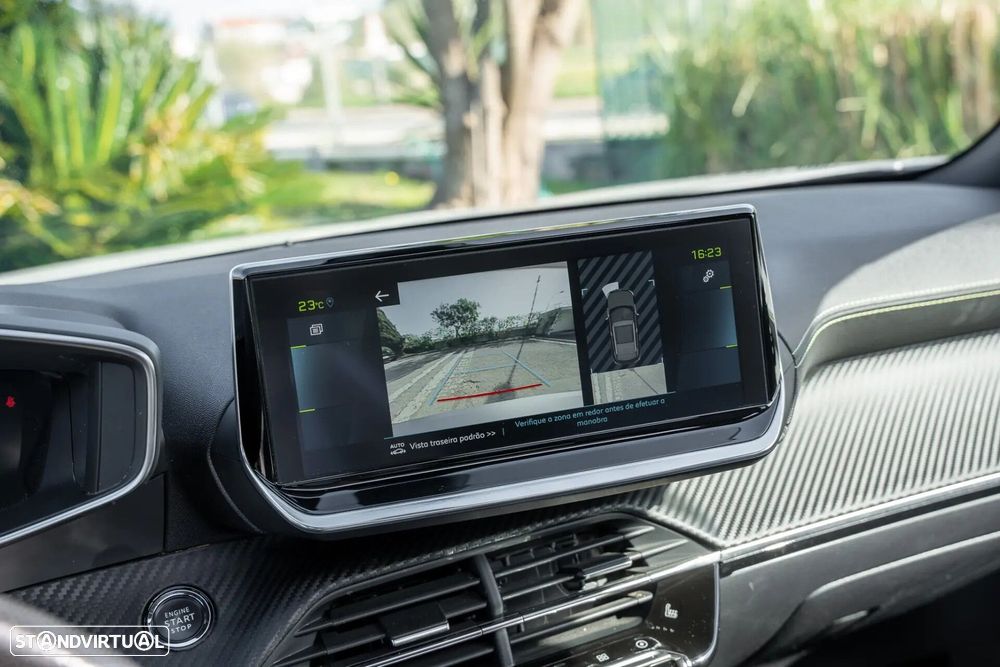 Peugeot e-2008 50 kWh GT - 17