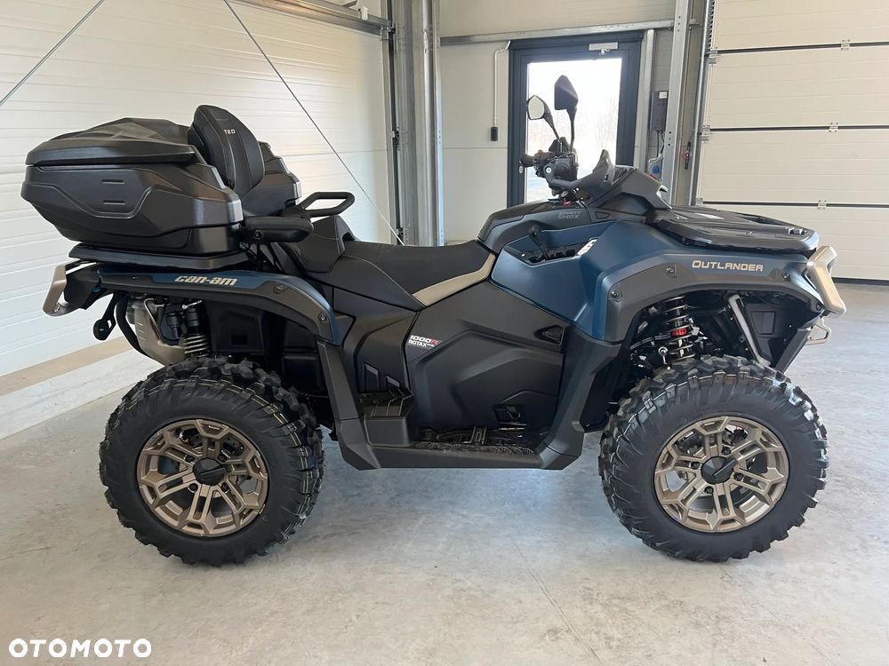 Can-Am Outlander - 9
