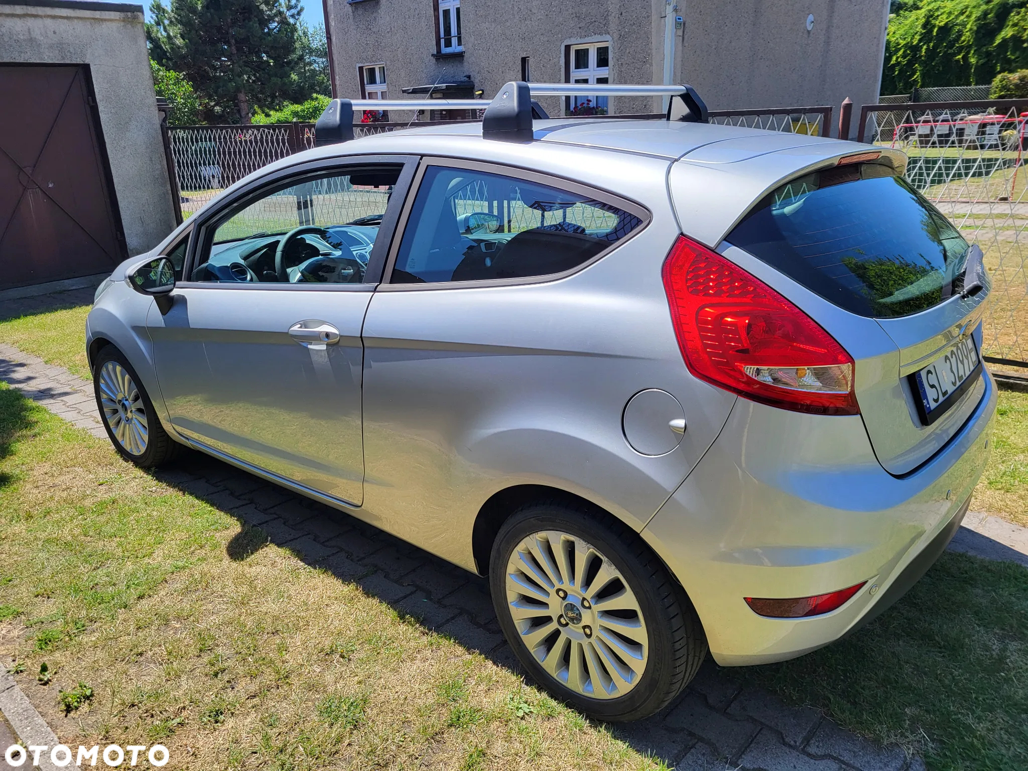 Ford Fiesta 1.25 Ambiente - 2