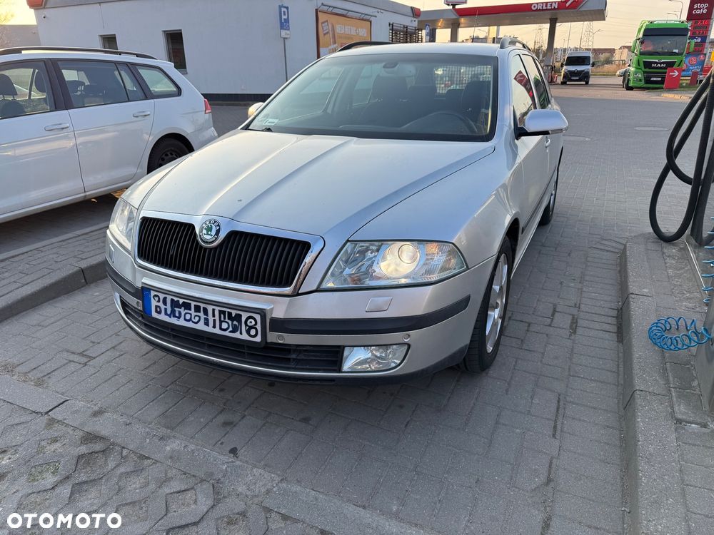 Skoda Octavia 1.9 TDI Elegance DSG - 1