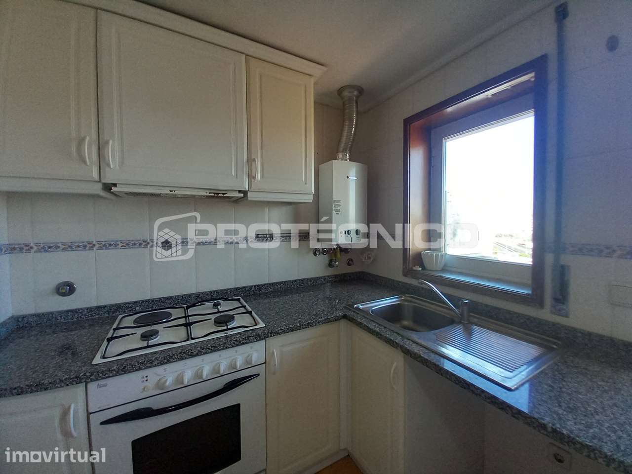Apartamento T2 - Estação Aveiro - Grande imagem: 5/23