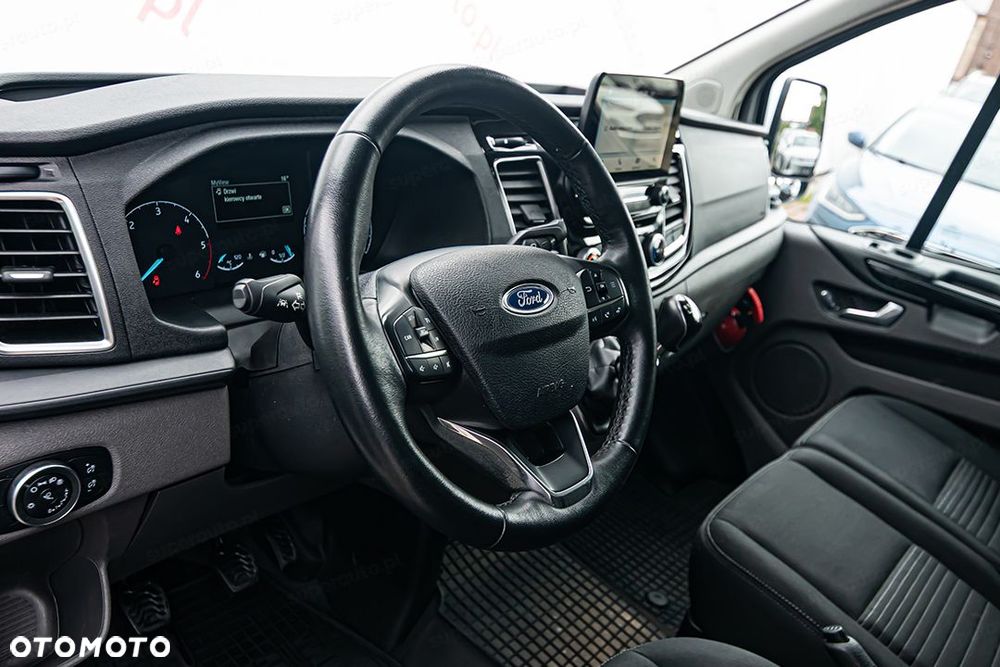 Ford Transit Custom 280 L1H1 Limited 2.0 130KM - 15