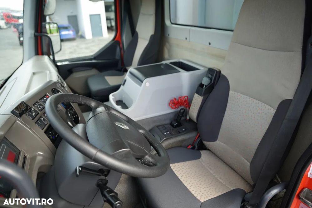 Renault KERAX LANDER 370 DXI / 6x4 / PLATFORMĂ - 7,1 M + MACARA FASSI F 175 / EXTINDERE MAX.: 10,5 M / ROTATOR / TELECOMANDĂ RADIO / - 28