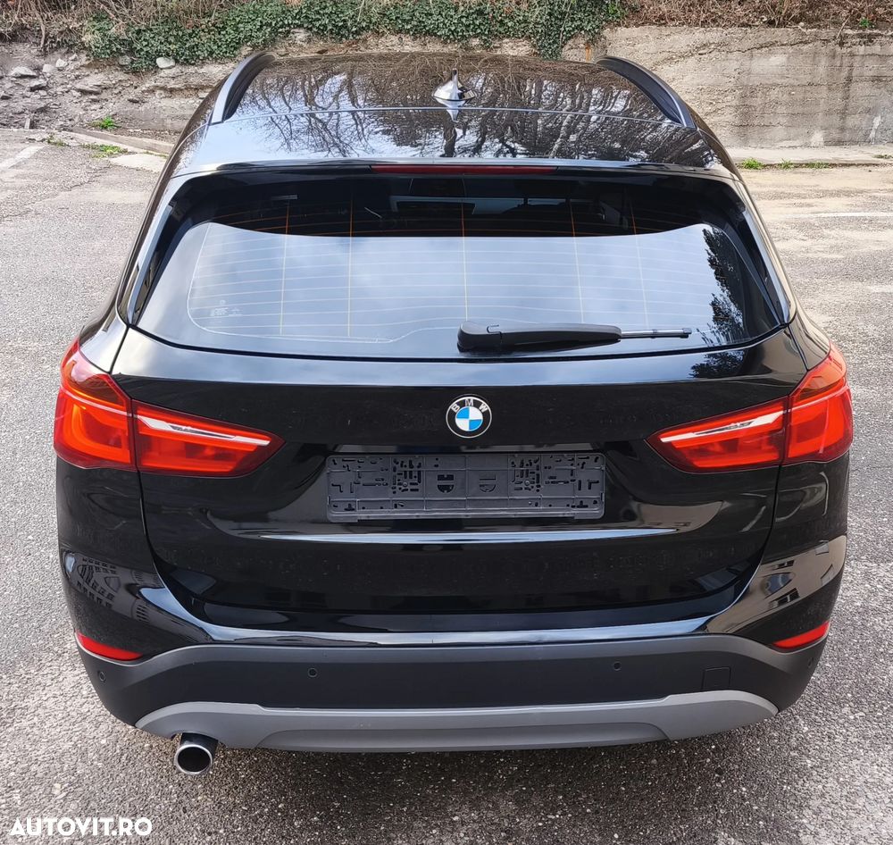 BMW X1 sDrive18d - 15