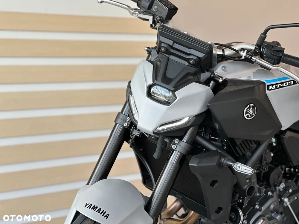Yamaha MT - 3