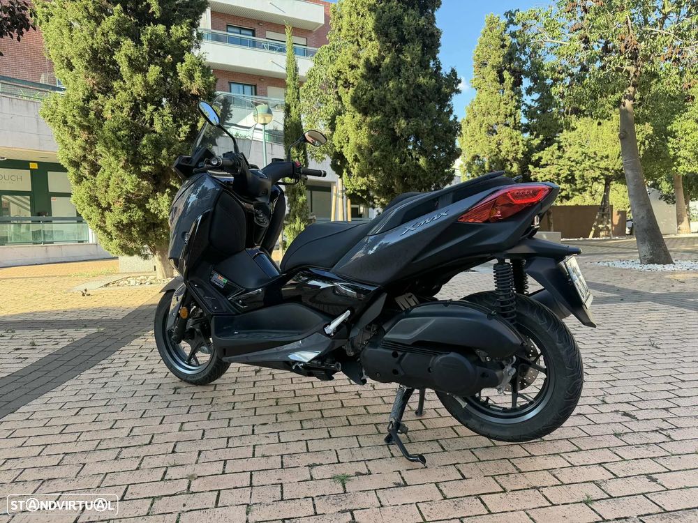 Yamaha X-Max Tech Max - 5