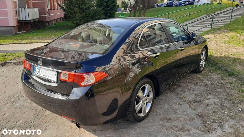 Honda Accord - 8