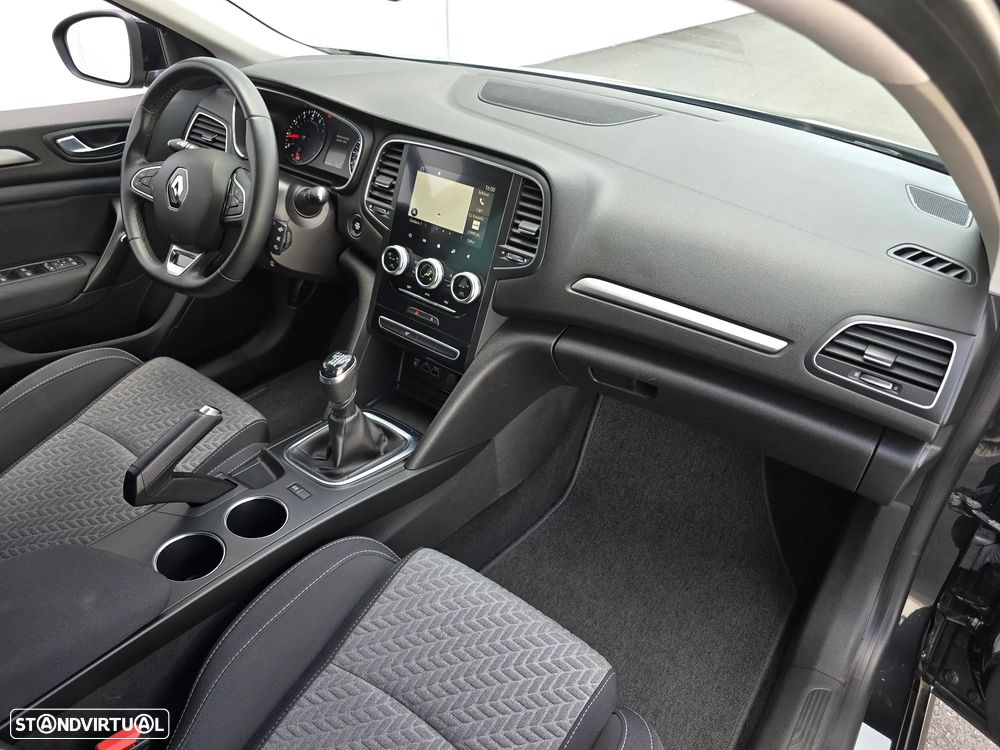 Renault Mégane 1.3 TCe Limited - 24