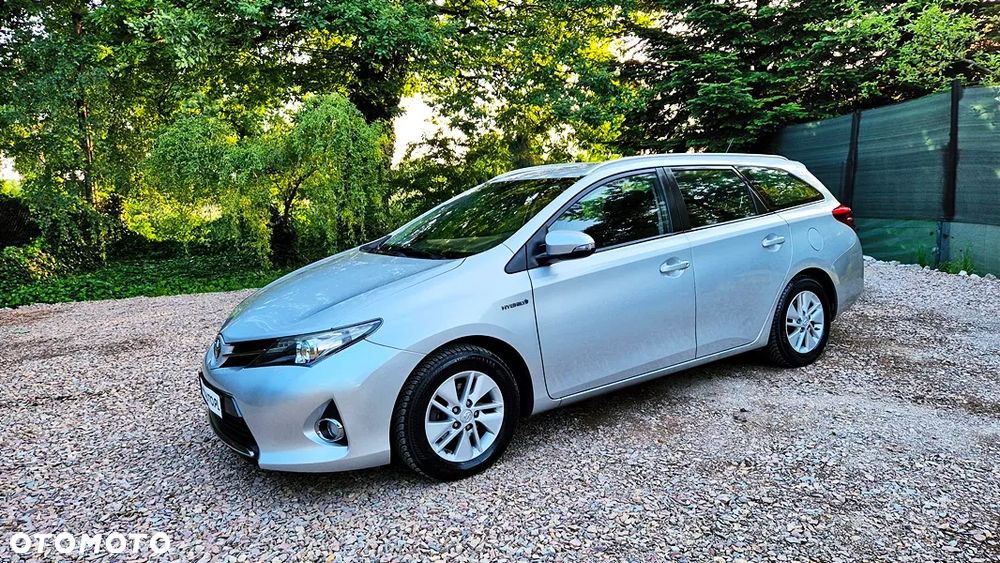 Toyota Auris 1.8 HSD Luna - 25