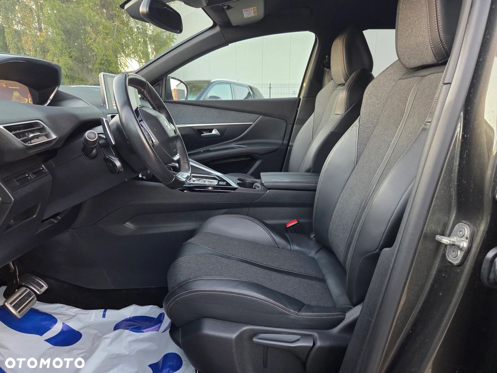 Peugeot 3008 - 25