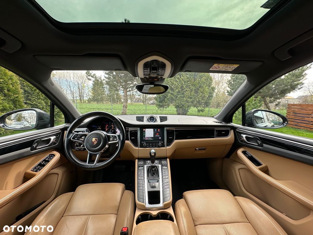 Porsche Macan - 12