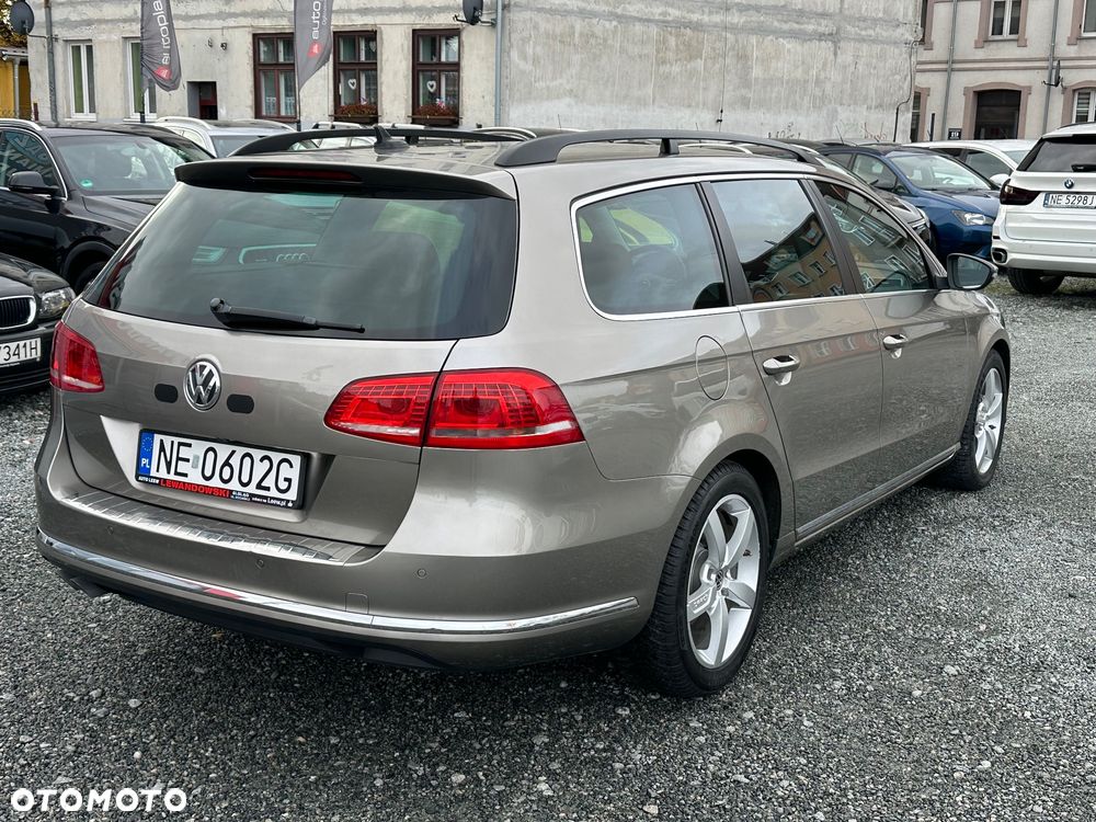 Volkswagen Passat Variant 2.0 TDI DSG BlueMotion Technology Business Edition - 5