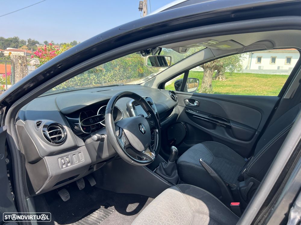 Renault Clio Sport Tourer (Energy) dCi 90 Bose Edition - 9