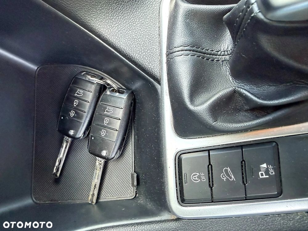 Kia Sportage - 14