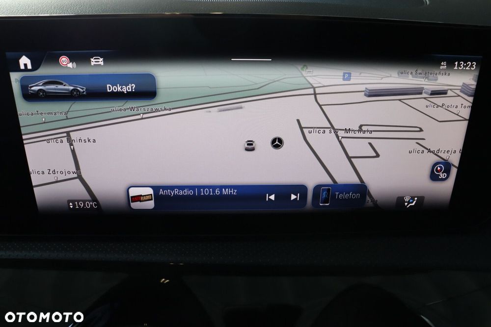 Mercedes-Benz CLA 180 AMG Line 7G-DCT - 11