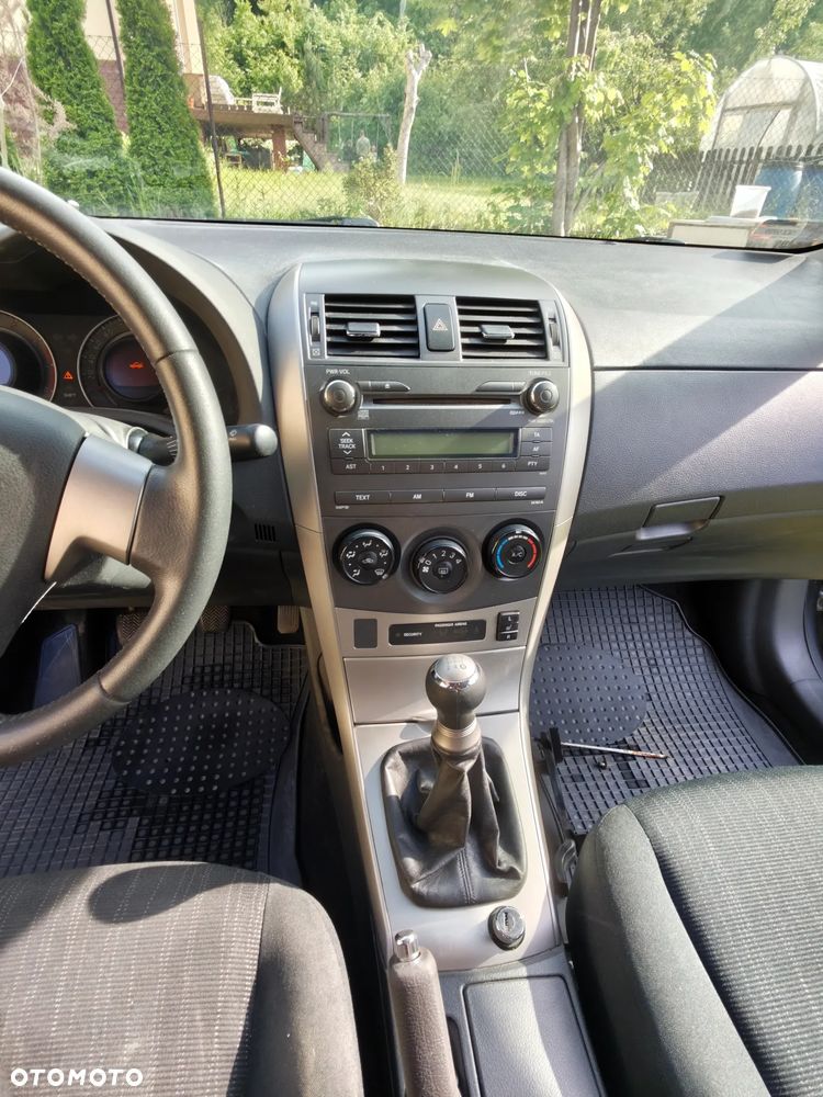 Toyota Corolla 1.6 VVT-i Premium Start - 13