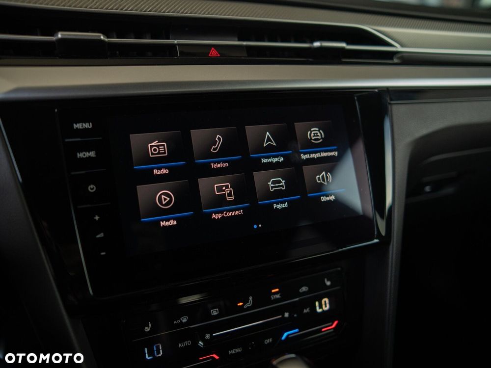 Volkswagen Arteon 2.0 TDI R-Line DSG - 24