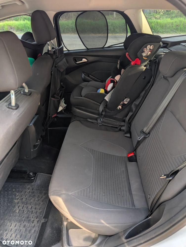 Ford Focus 2.0 TDCi Titanium ASS - 7