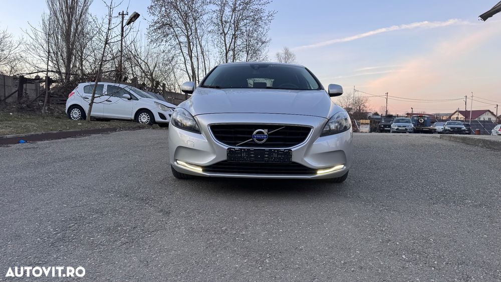 Volvo V40 D2 ECO Summum - 11