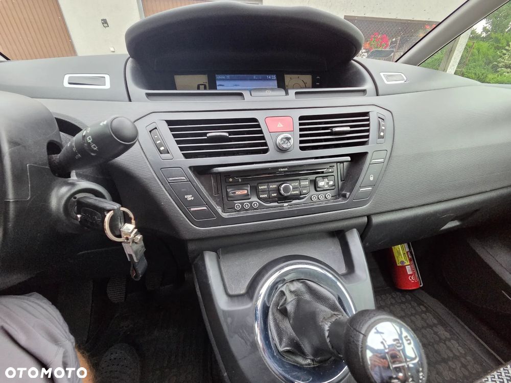 Citroën C4 Picasso - 17