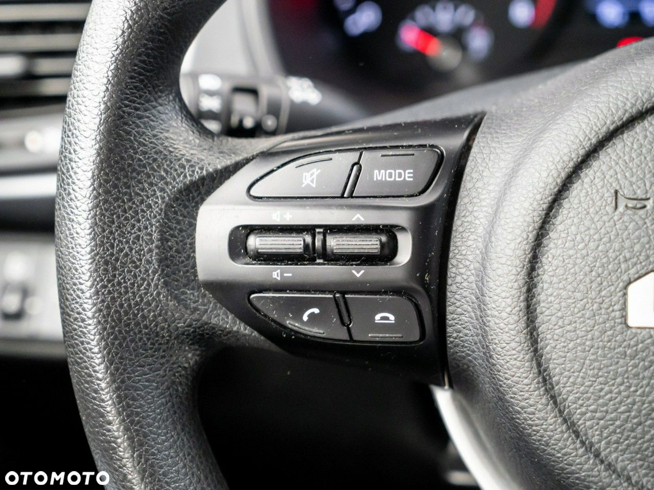 Kia Rio 1.2 M - 25
